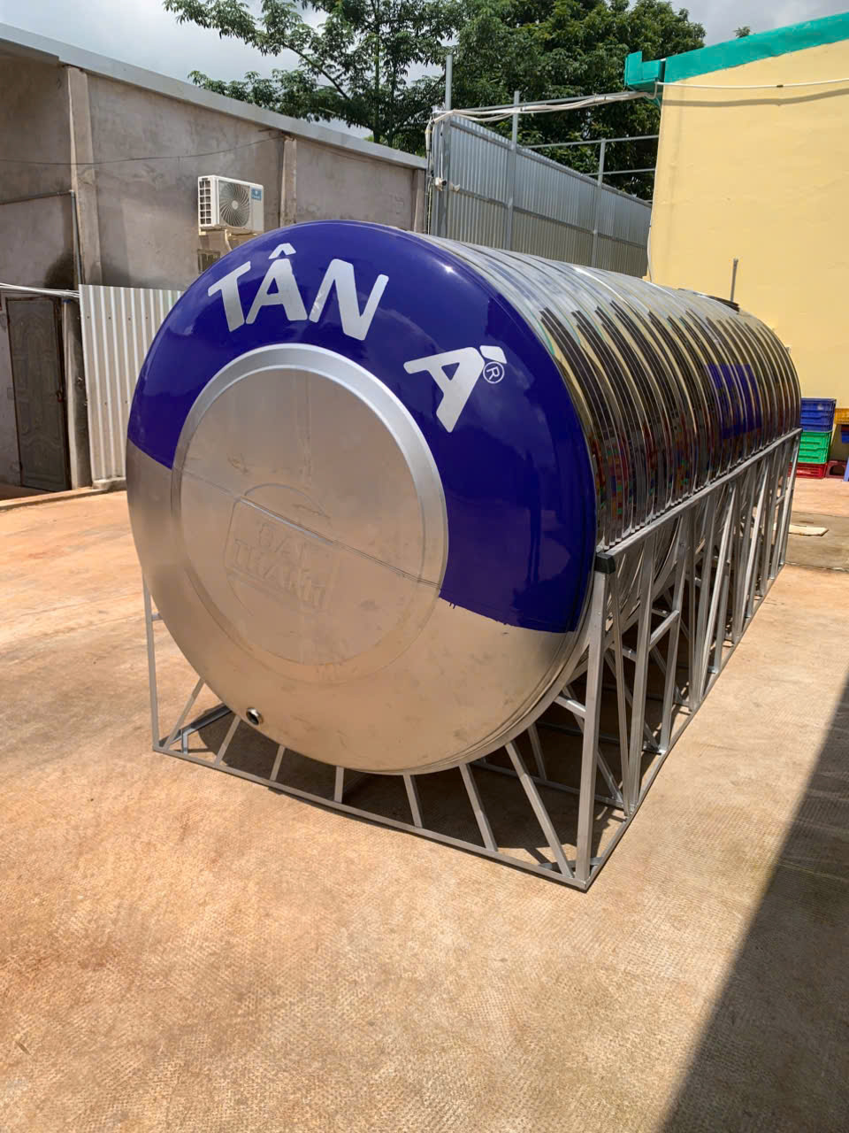 Bảng giá bồn nước inox 9000L ngang TA9000N và DT9000N